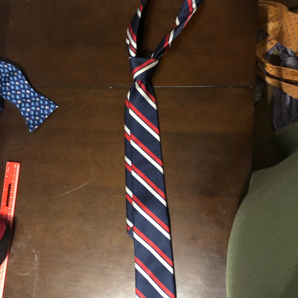 American Eagle tie; red, white and blue